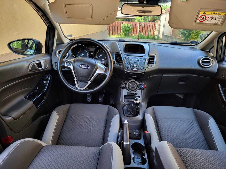 Ford Fiesta 1.3 Benzina 85 cp  2017 EURO 6 LED Senzori Germania