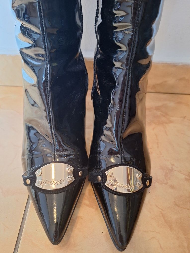 Cizme Guess mărimea 39