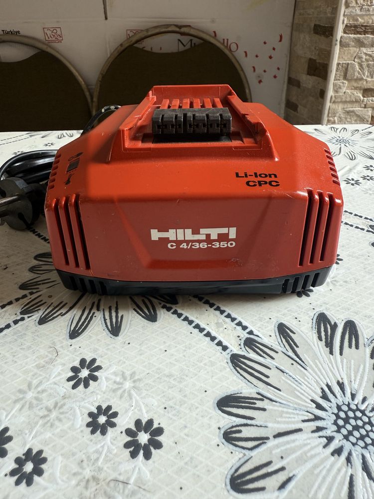 Hilti C4/36-350 - Бързо зарядно с охлаждане!