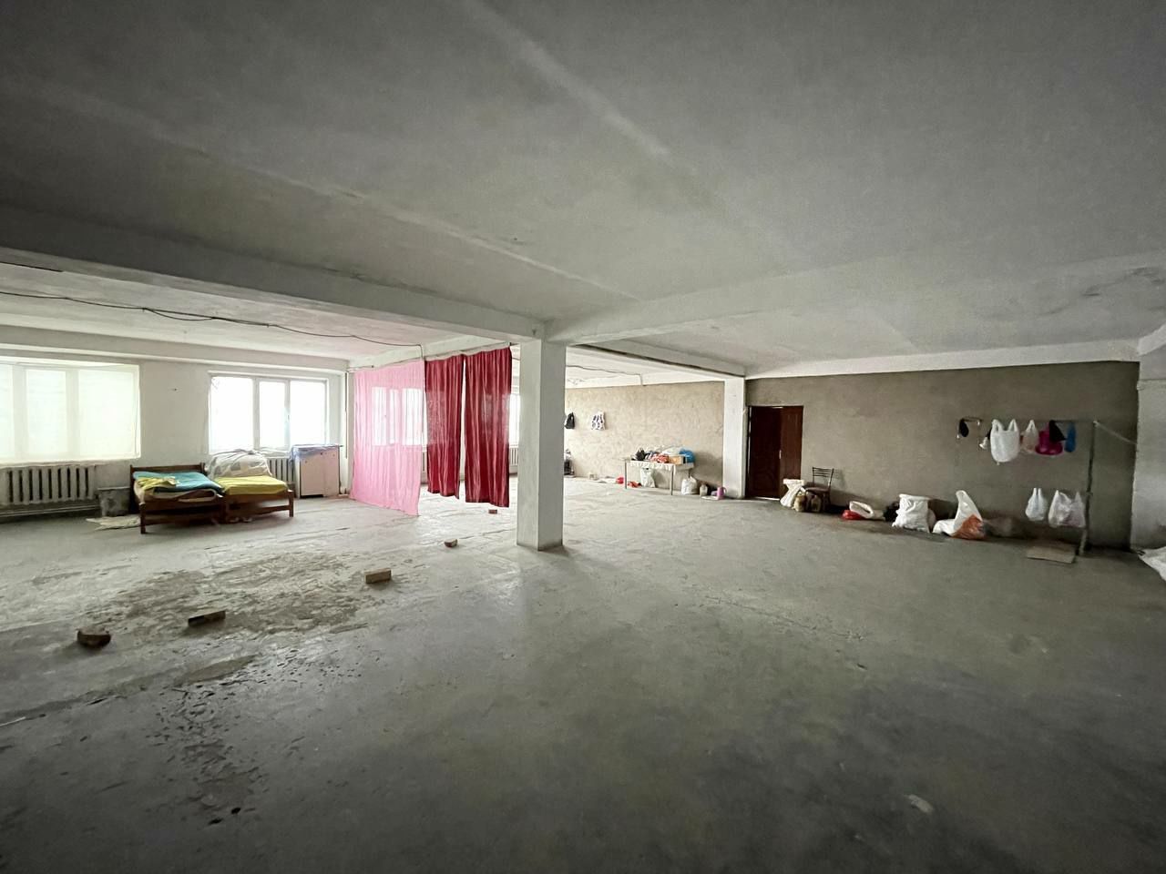 Продаётся 6 200 м². производственная база.