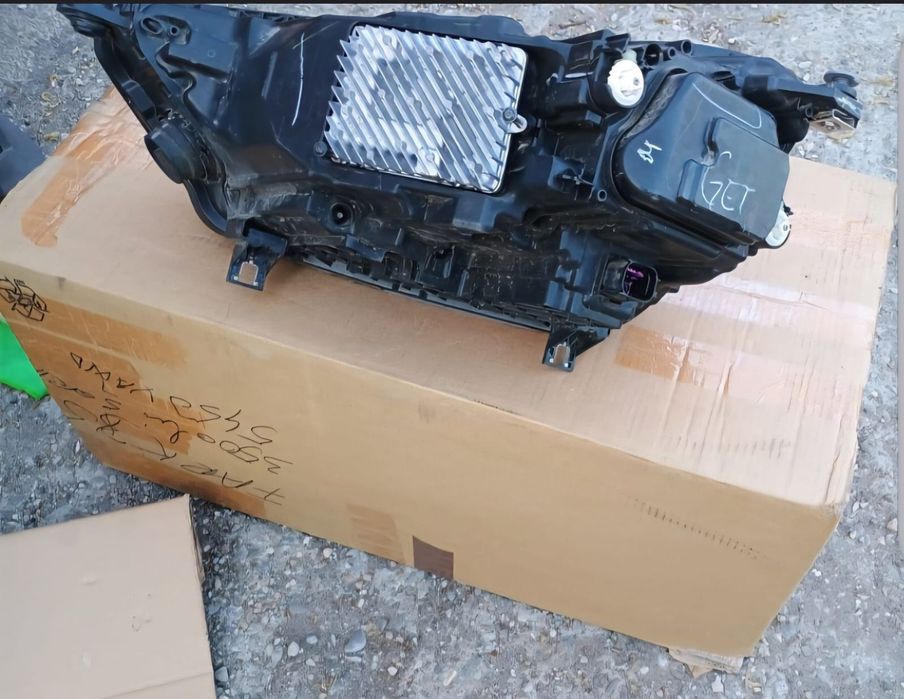 Far dreapta Audi Q5 full led