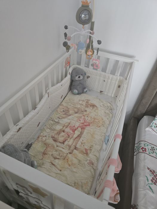 Patut Co-Sleeper atasabil Dido alb & Havana cu saltea inclusa