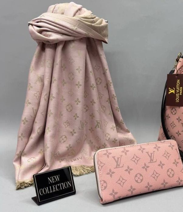 Set esarfa +portofel,diverse nuanțe, super calitate,saculet, etichetă