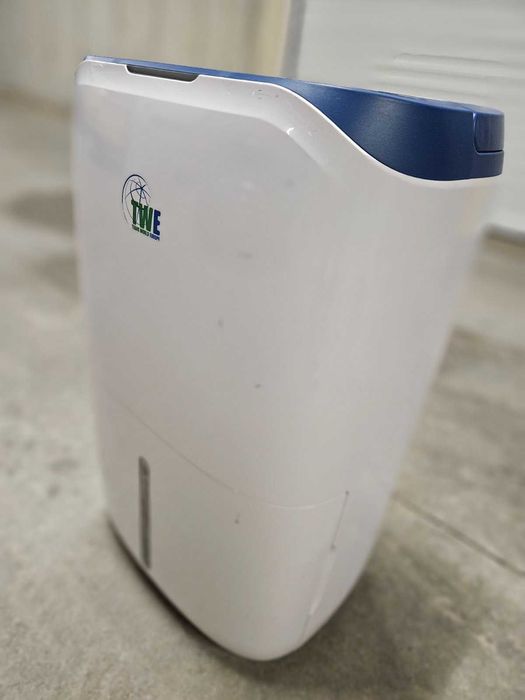 НИСКА ЦЕНА! Влагоабсорбатор/Обезвлажнител TWE-DYD-W20A