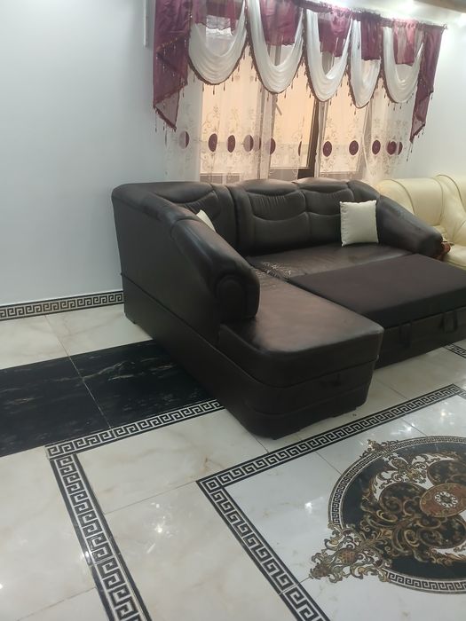 Vând coltar extensibil