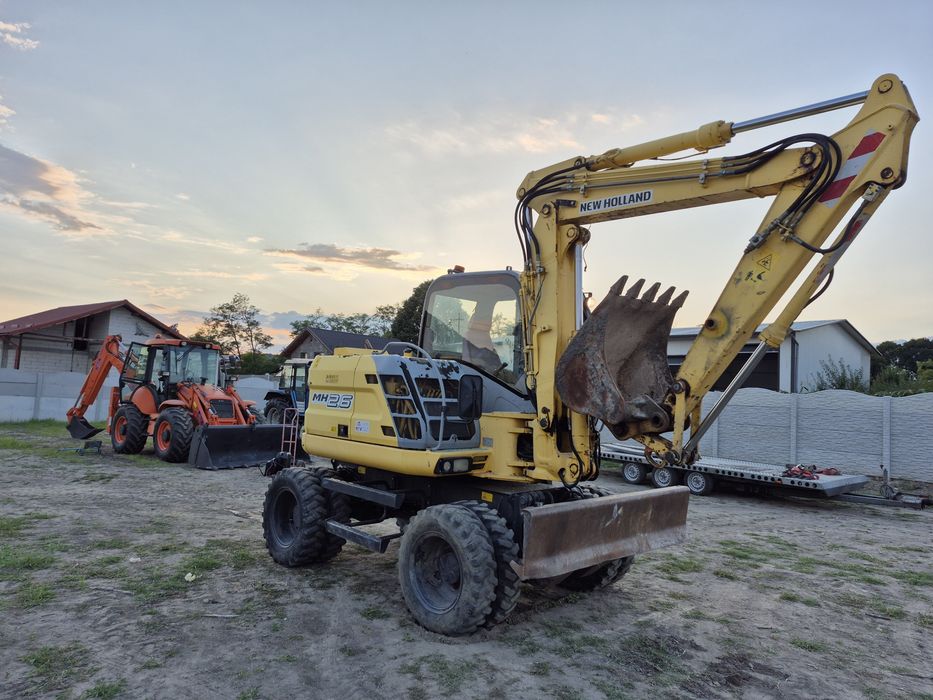 Excavator New Holland