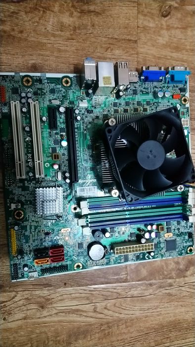 Placa de baza pentru calculator cu procesor i5