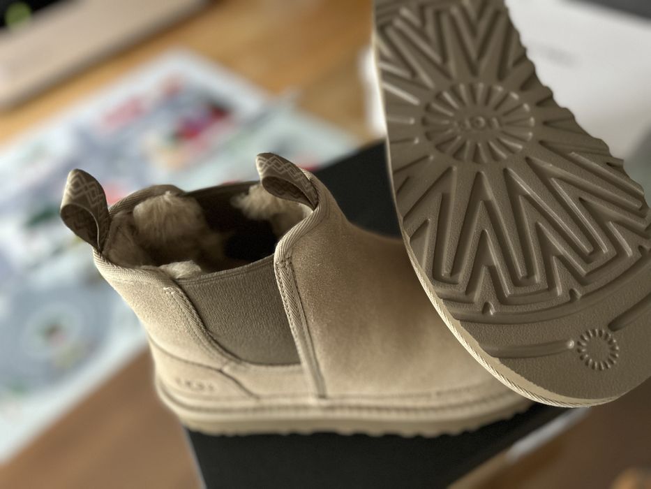 Велучени боти UGG