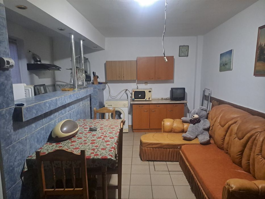 Propietar inchiriez apartament 2 camere
