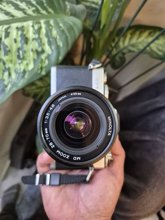 SLR Minolta XD5 cu obiectiv