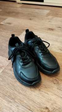 Ботинки (кроссовки) подростковые демисезонные 40 размер