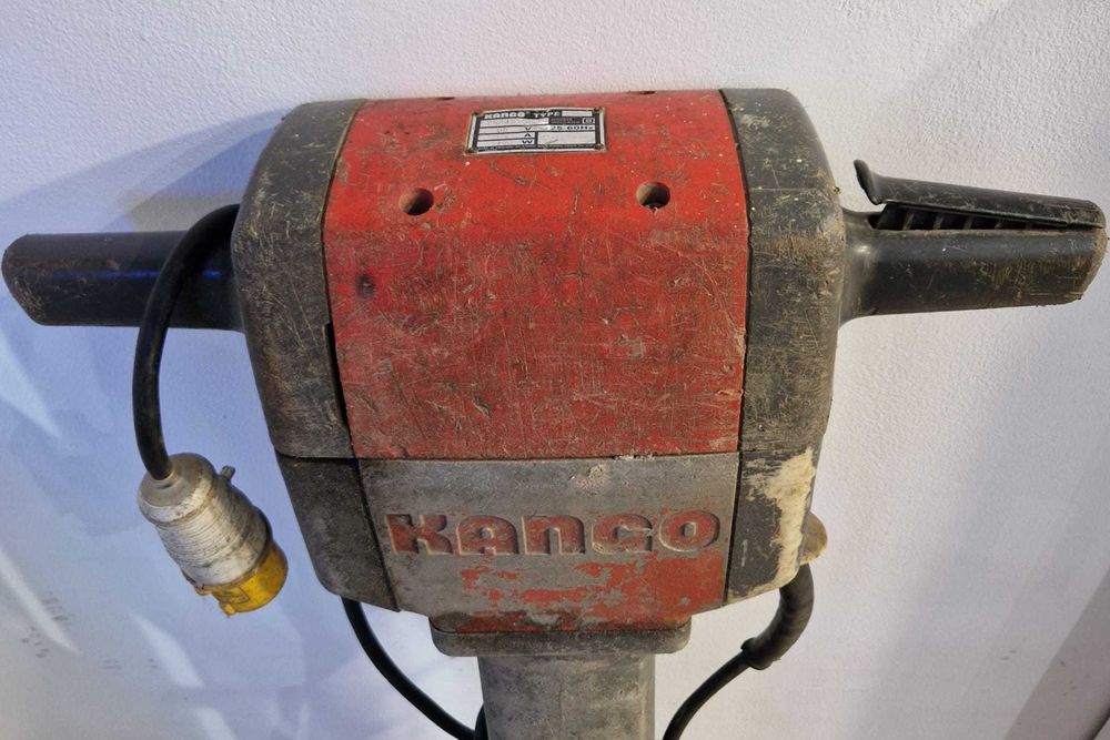 Laser excavator, Ciocan demolator KANGO 2500 si Incalzitor portabil