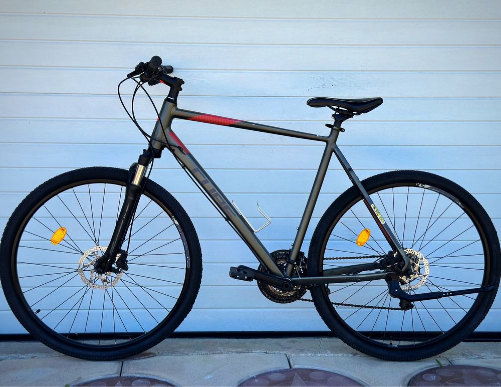 Vand Bicicleta CUBE,rotii pe 29,echip shim Deore XT!