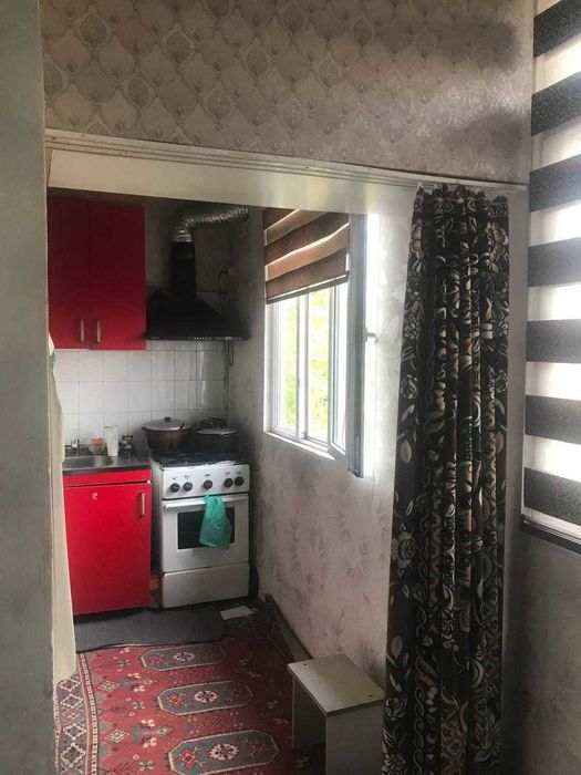 chilonzor tumani 20kv 2 xonali uy sotiladi