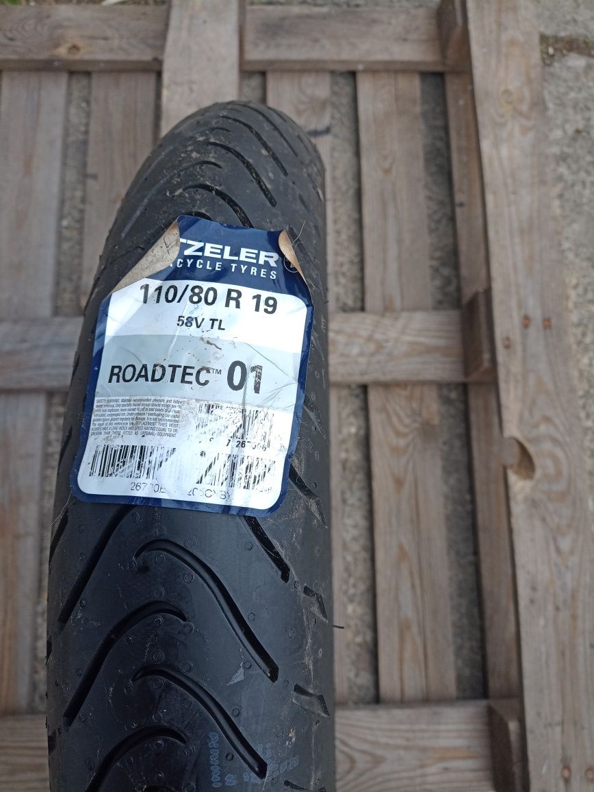 O anvelopa de fata NOUA Metzeler 110/80 R19 dot 3620