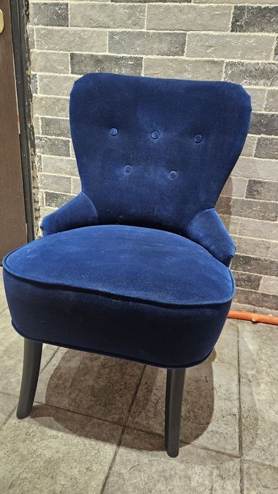 Кресло Remsta в тъмно синьо