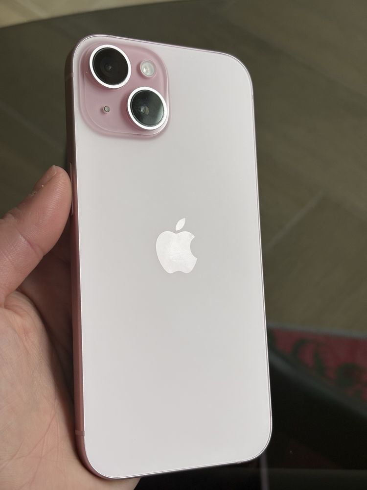 iphone 15 pink 256 GB