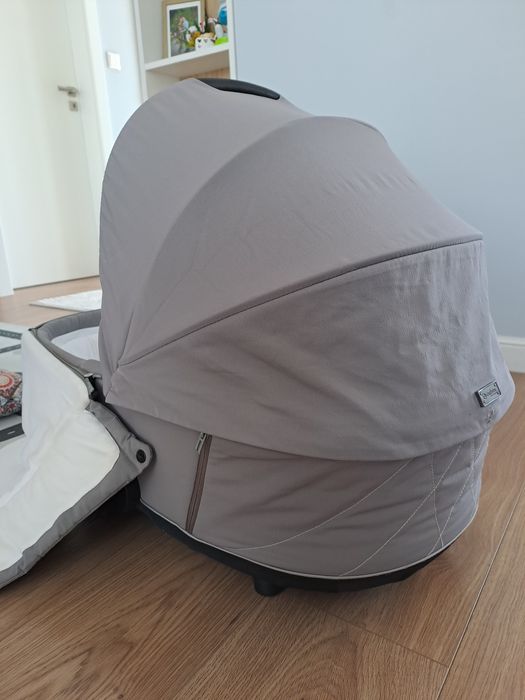 Vând landou Cybex Mios