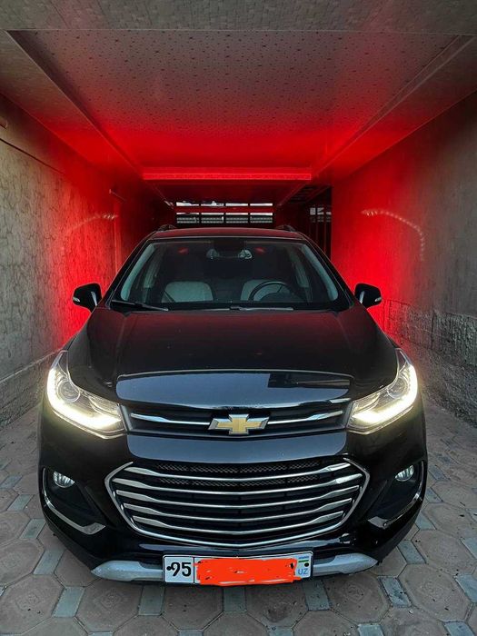 Трекер келисимли бахада сатылады