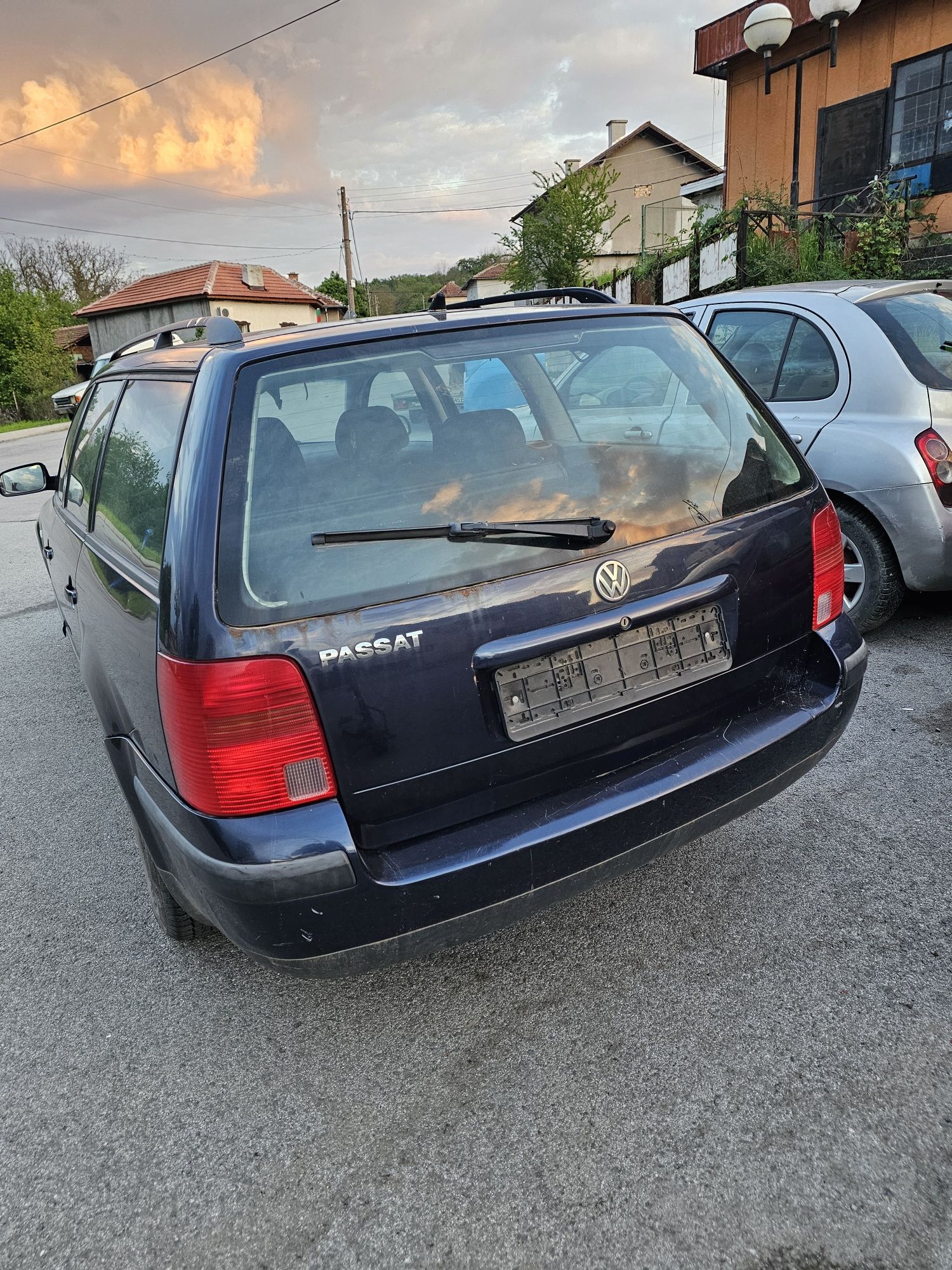 VW Passat 1.6i газов инжекцион