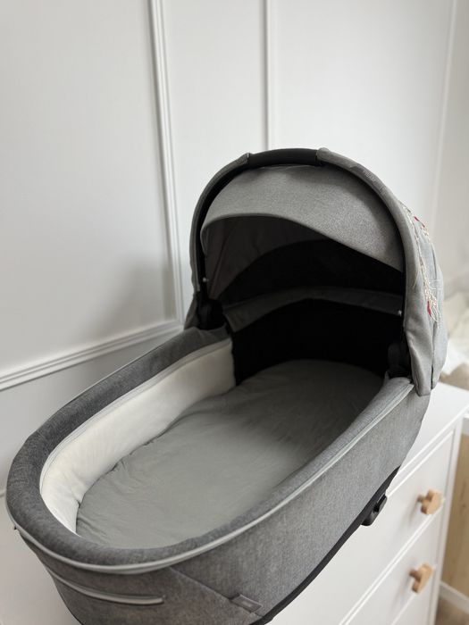 Cybex кош за новородено Priam 4 lux koi