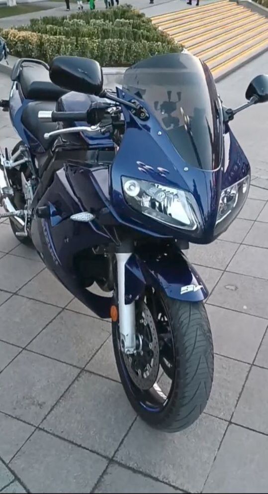Продаю suzuki SV1000 год 2006