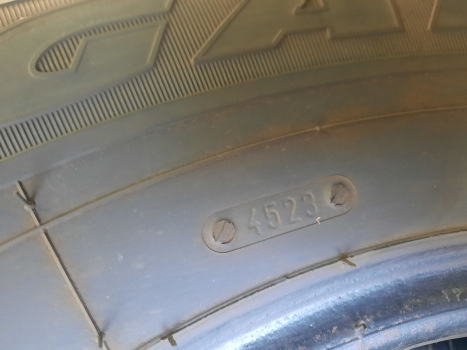 225/75/16С дот-4523,4бр.Бусови Зимни Гуми