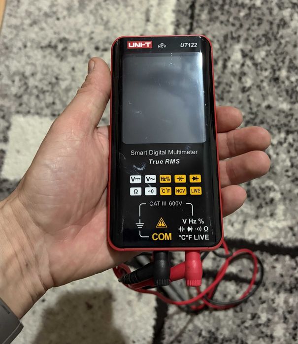 Aparat de masura digital multimetru UNI-T UT122