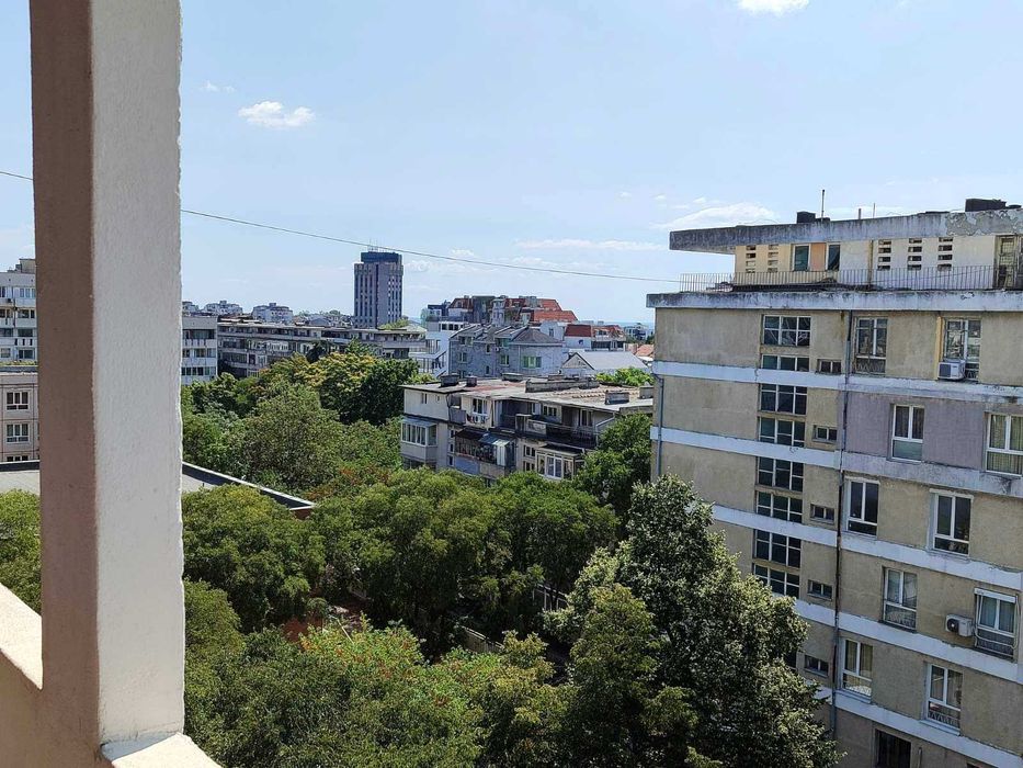 Продава се Двустаен апартамент в Варна, Централна поща - 66 кв.м за 2175 €/кв.м - Снимка #13