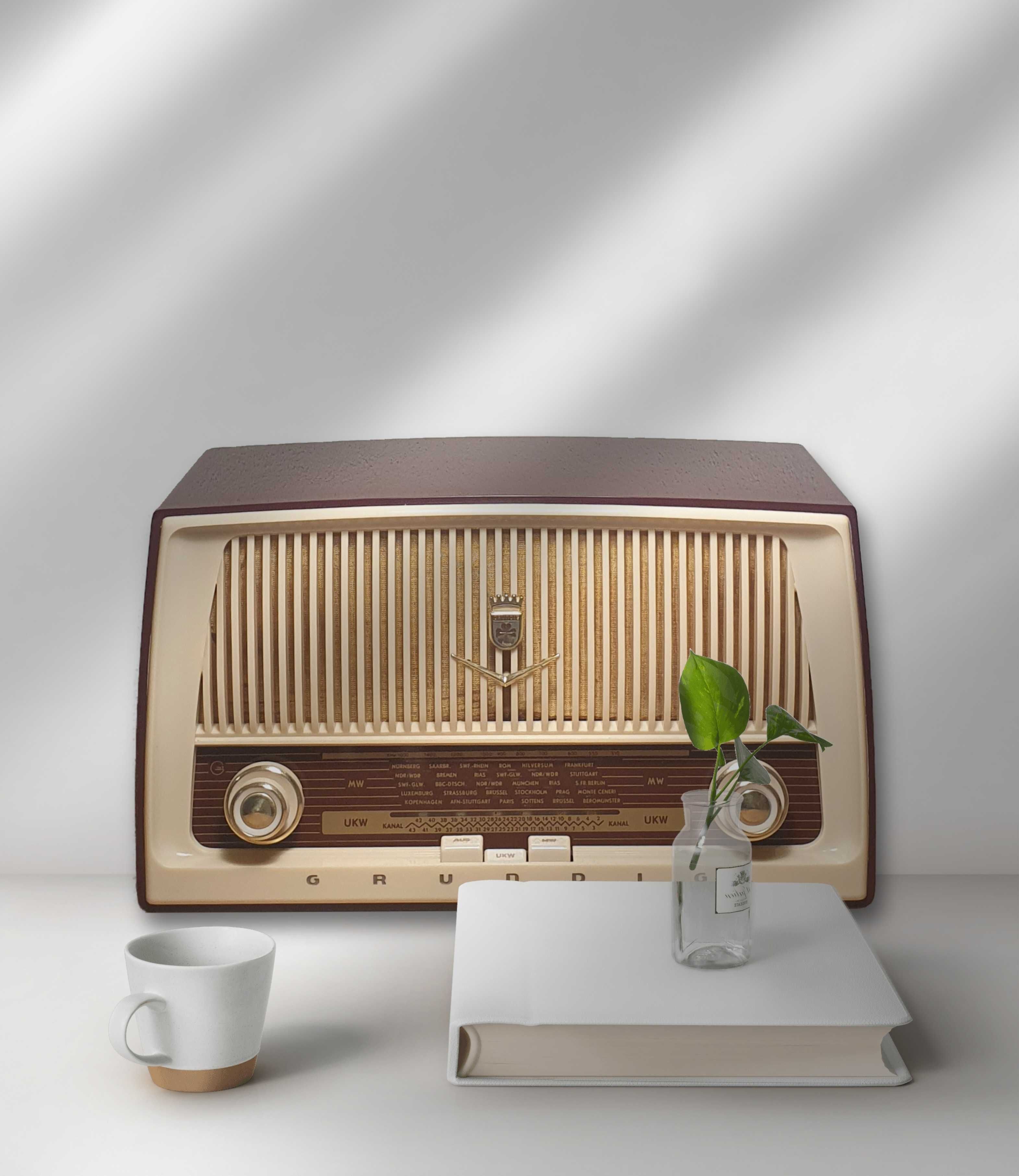 Grundig Type 87a, radio de epocă cu tuburi