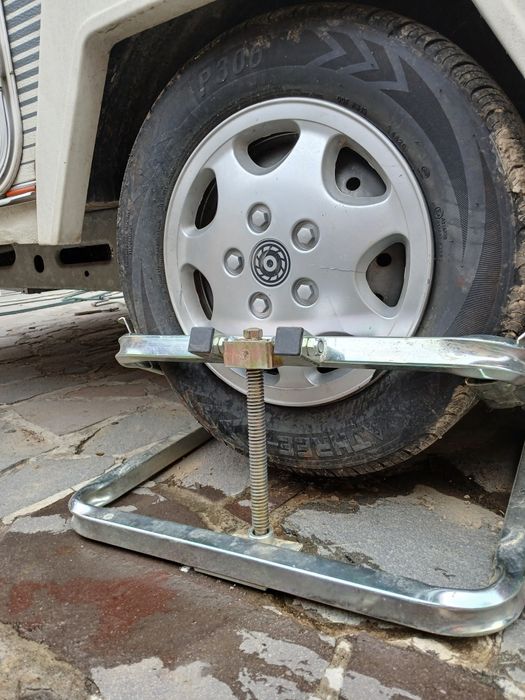 Sistem ridicare, egalizare rulotă 300lei