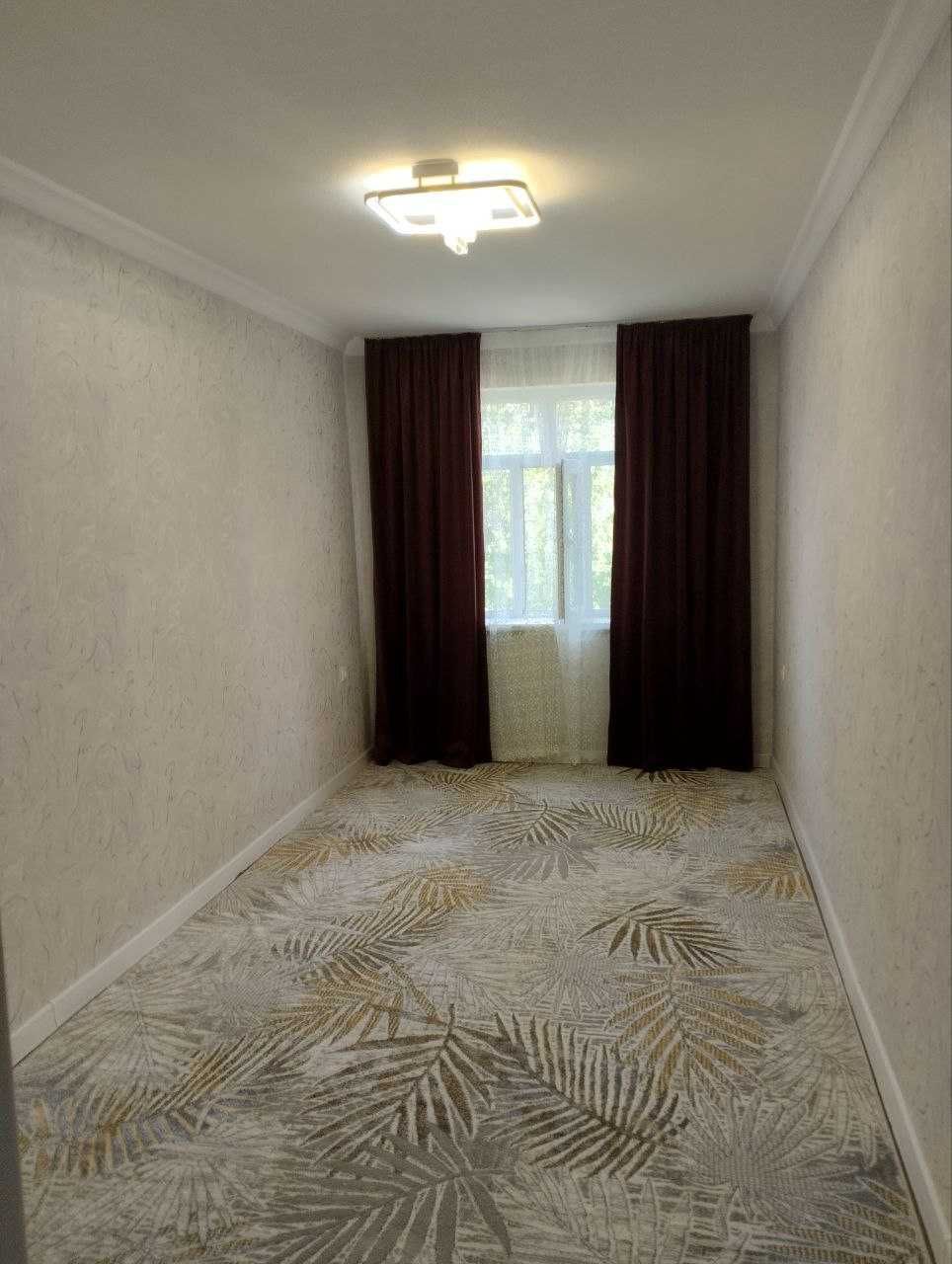 №3513.Продается 2х-передела в 3х-комнатную квартиру.