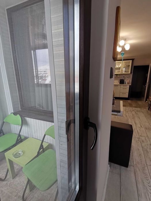 Дава се под наем Двустаен апартамент в Бургас, Възраждане - 80 кв.м за 370 € - Снимка #2