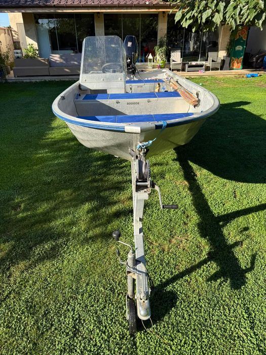 Barca aluminiu Linder 400 Sportsman cu peridoc