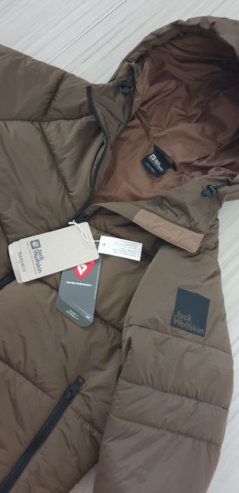 Jack Wolfskin Eisbach Primaloft / M НОВО! ОРИГИНАЛ! Мъжко Зимно  Яке!