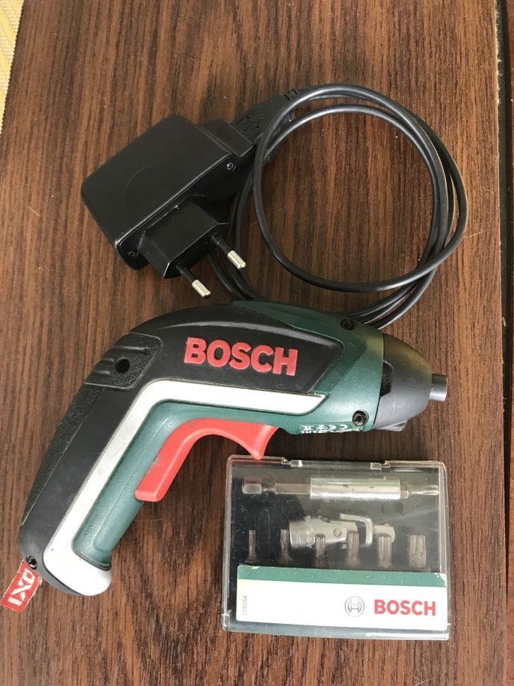 Surubelnita electrica Bosch IXO5