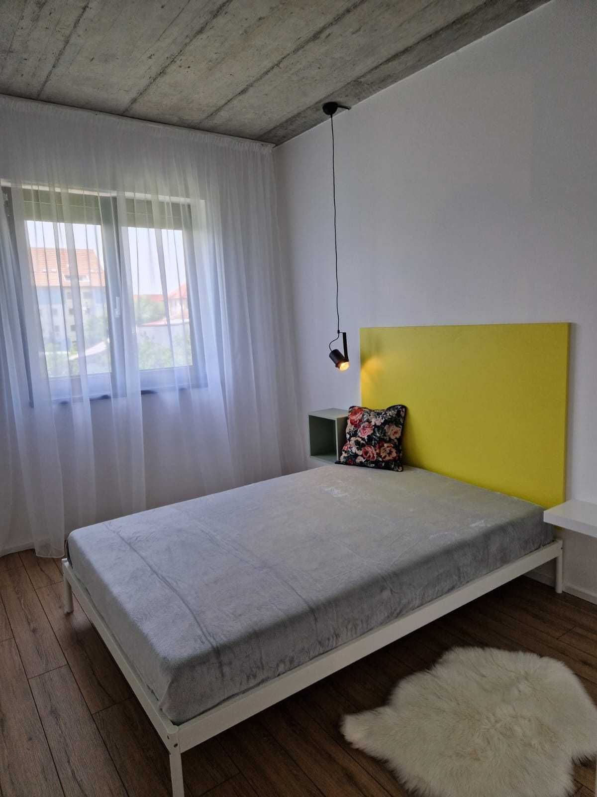 Proprietar, inchiriez apartament 2 camere ultramodern NOU