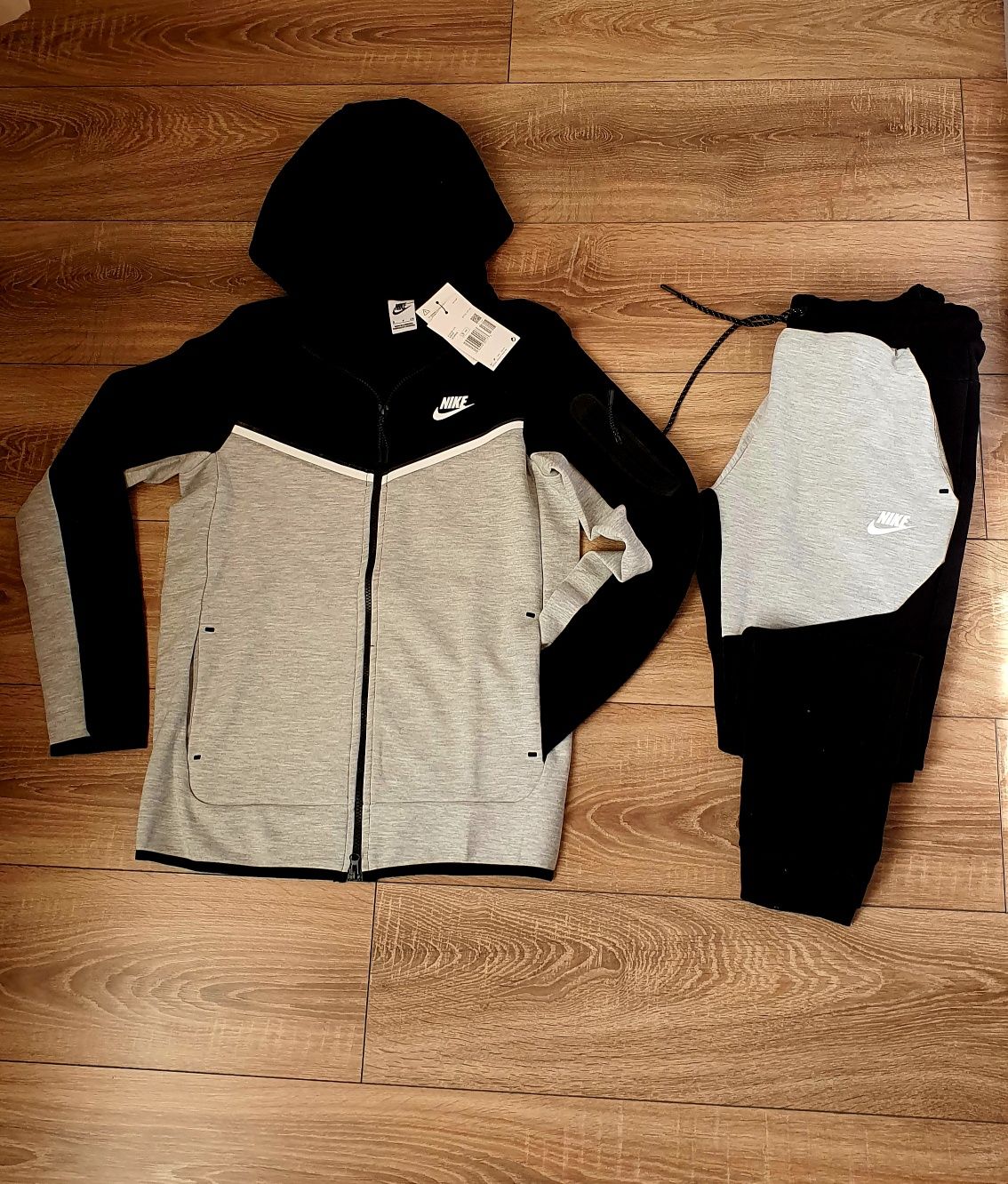 Trening Nike Tech Fleece