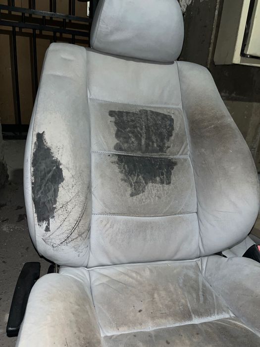 Здравейте продава се кожен салон за Е34