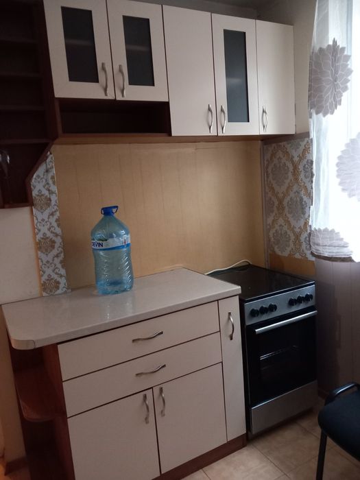Дава се под наем Многостаен апартамент в Пловдив, Кючук Париж - 110 кв.м за 408 € - Снимка #10