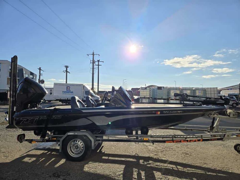 Ansamblu Barca Nitro Z17, Evinrude E-TEC 115 HP G2 i3, Respo 1350kg