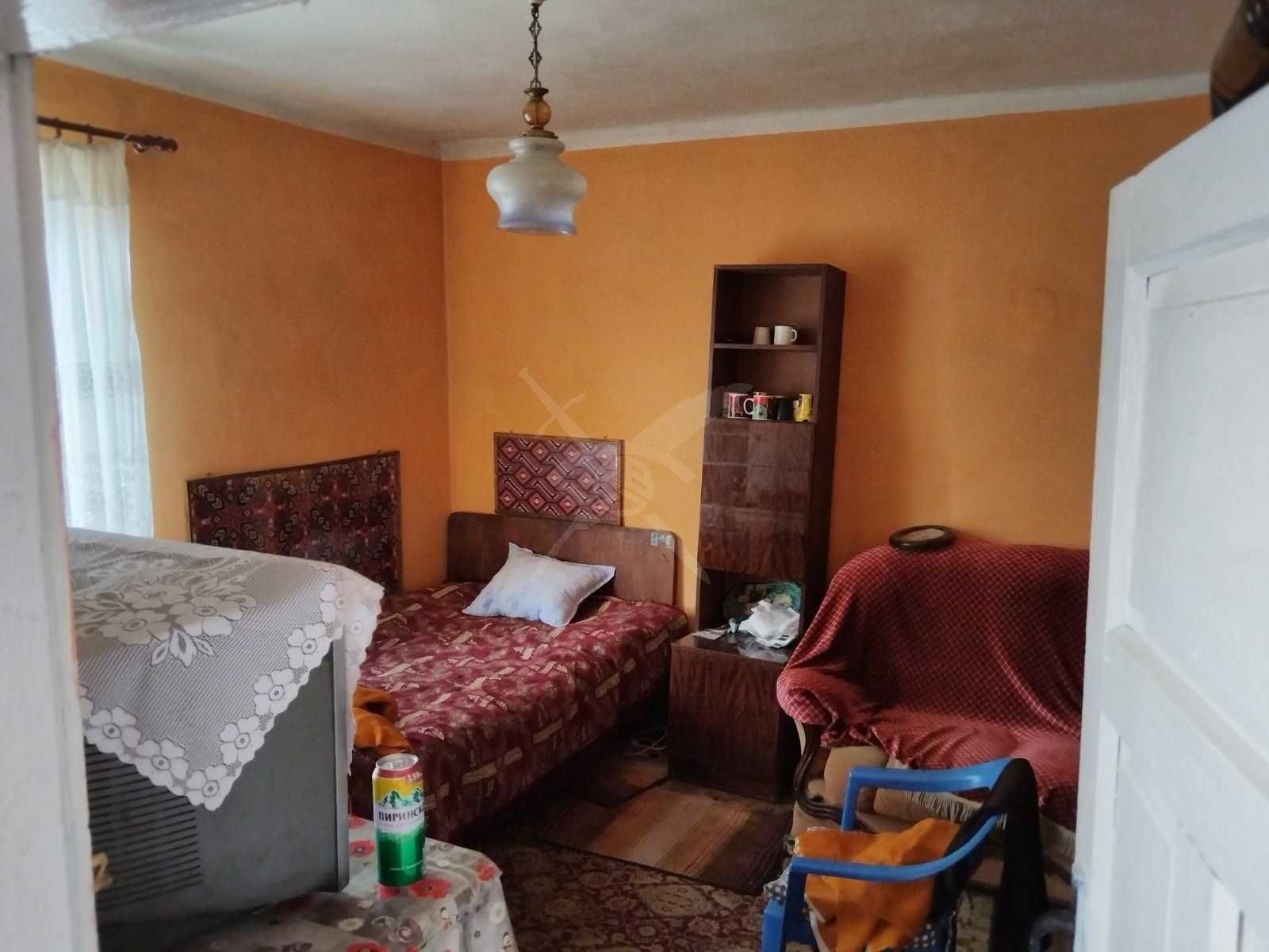 Къща в село Раклица 75290