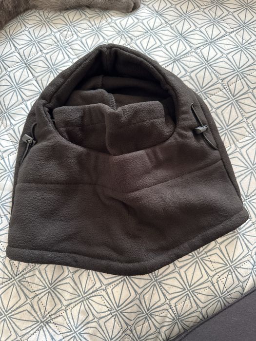 Продам балаклаву зимнюю (новая)