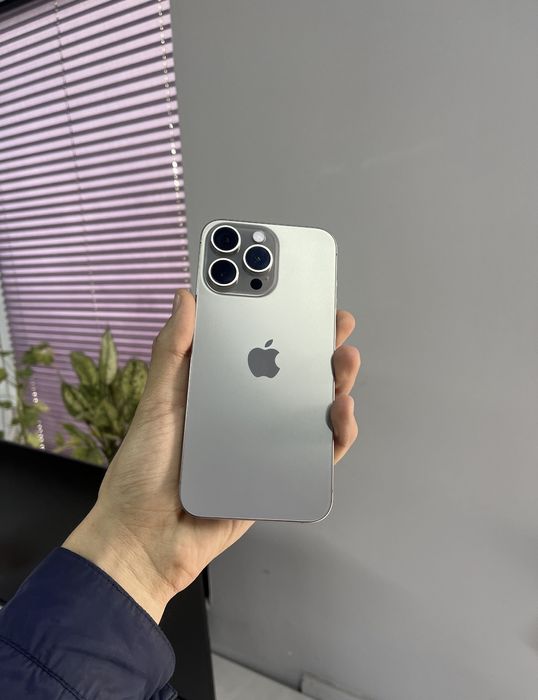 Iphone 15 Pro Max 512 ideal