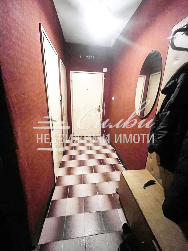 Четиристаен апартамент - кв. Болницата!