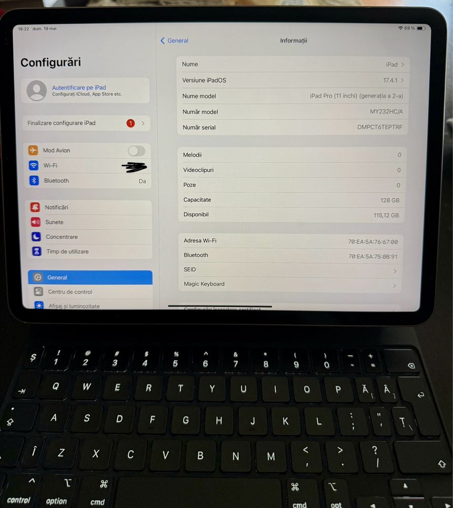 Apple iPad Pro 11 2020 + Magic Keyboard