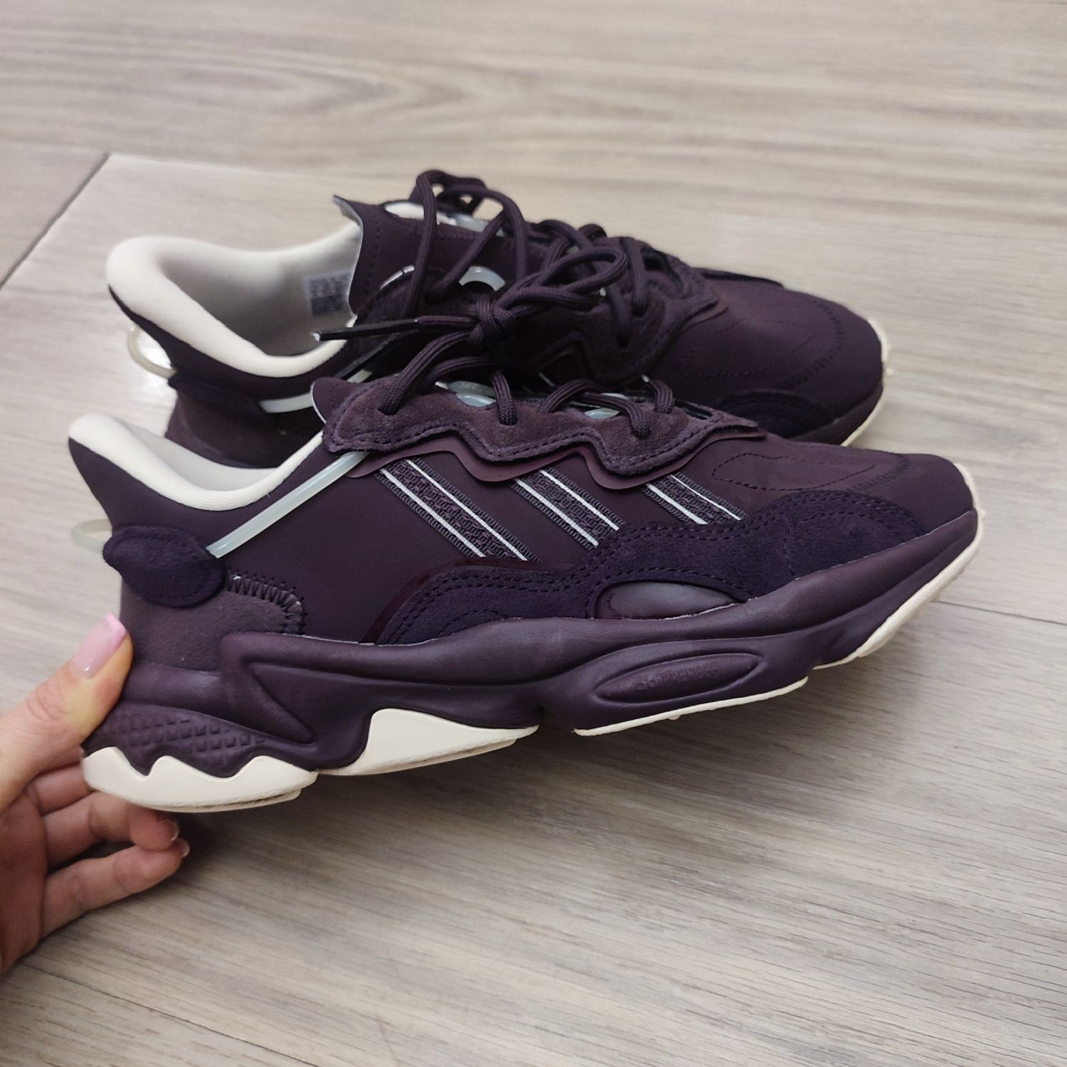 Adidas Ozweego 38.5