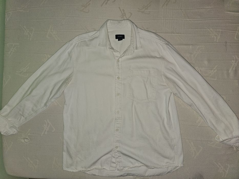 Карго Панталони, Потник, Бански, Риза, Суичер и Тениска