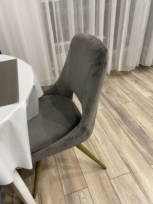 Стильные абсолютно новые стулья. Производство Корея. Качество высокое