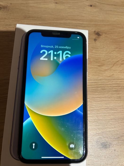 iPhone 11  лилав